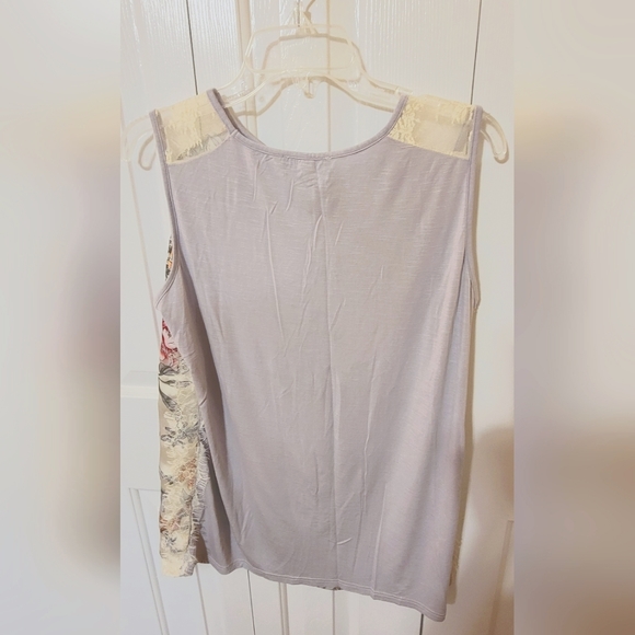 NWOT Suzanne Betro Tank Top - Picture 5 of 6